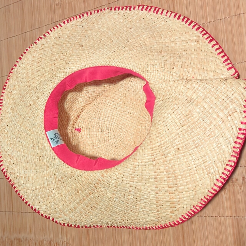 Lola, Handmade hat - Picture 3 of 4